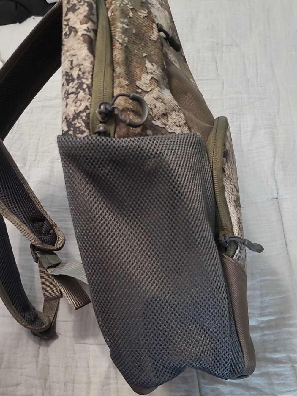 RedHead Camo Backpack - Picture 4 of 10